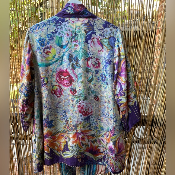 Johnny Was Reversible Silk Kimono with Pockets - Picture 7 of 13